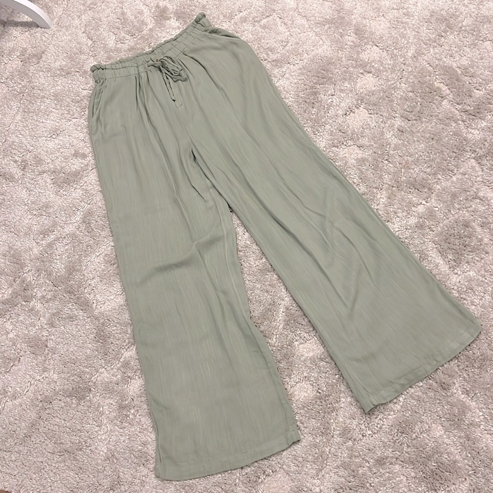Thread & Supply Sage Green Wide Leg Pants size Large